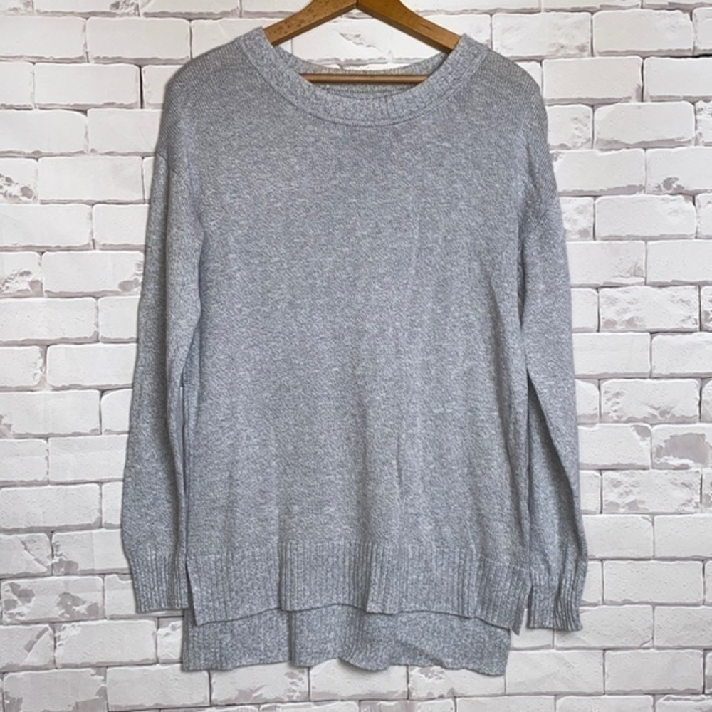 Old navy grey high low XS lightweight knit sweater EUC